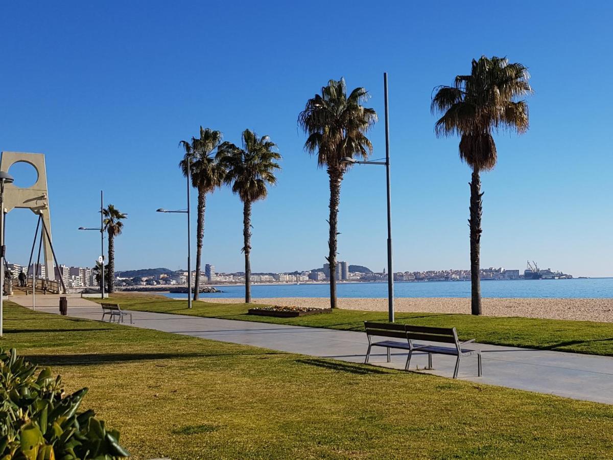 סנט אנטוני דה קלנג'ה Apartaments Maritim Torre Valentina מראה חיצוני תמונה