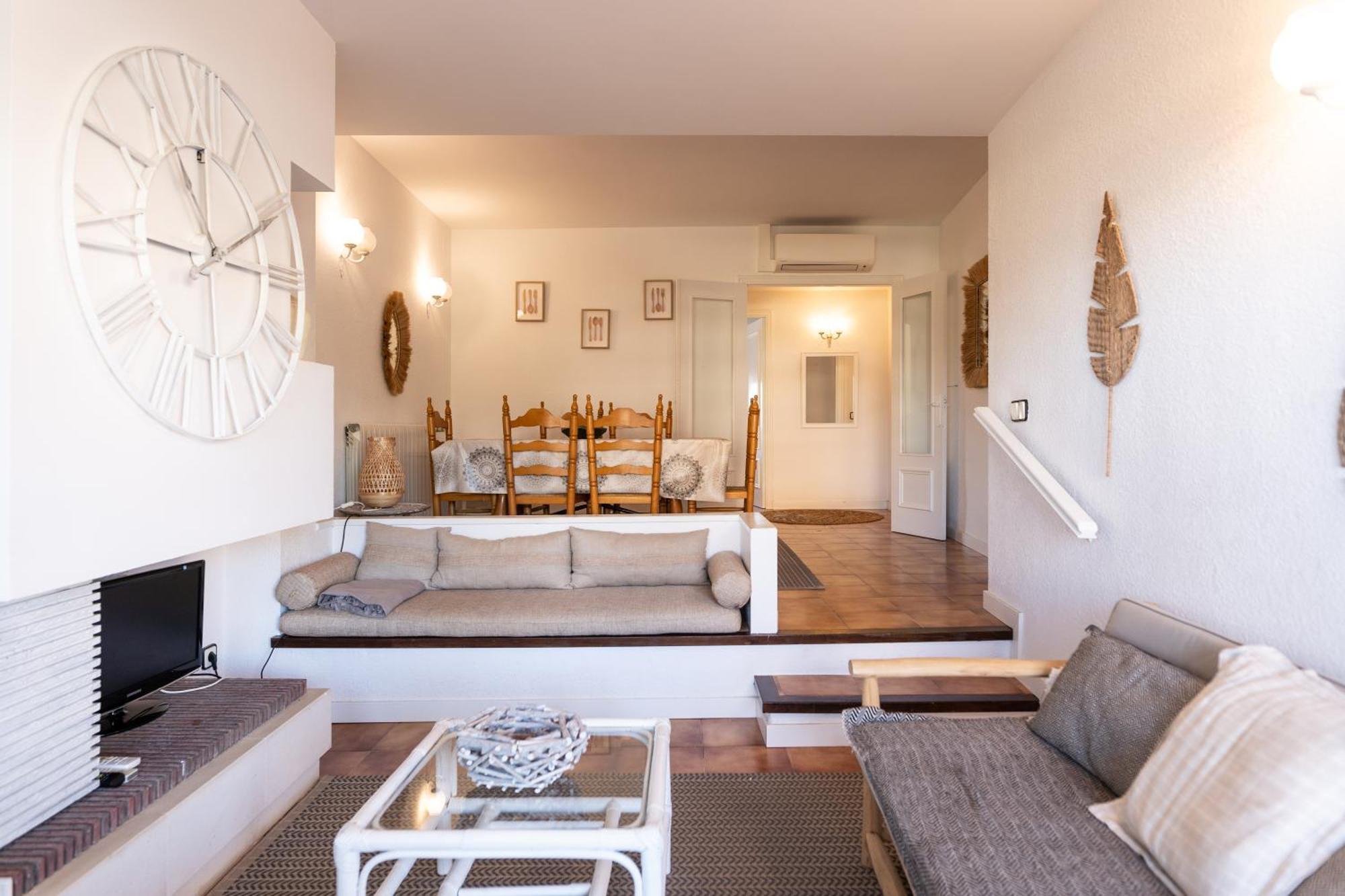 סנט אנטוני דה קלנג'ה Apartaments Maritim Torre Valentina מראה חיצוני תמונה