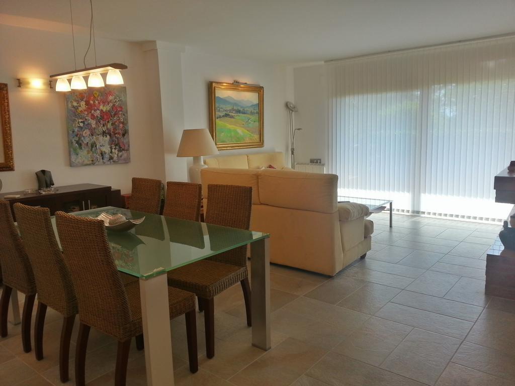 סנט אנטוני דה קלנג'ה Apartaments Maritim Torre Valentina חדר תמונה