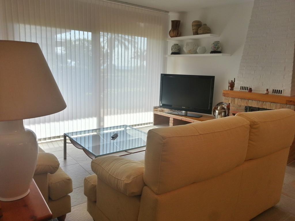 סנט אנטוני דה קלנג'ה Apartaments Maritim Torre Valentina חדר תמונה